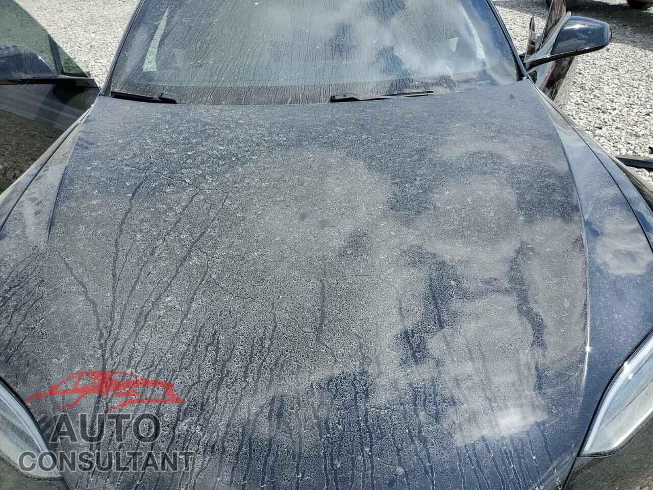 TESLA MODEL S 2023 - 5YJSA1E68PF503652