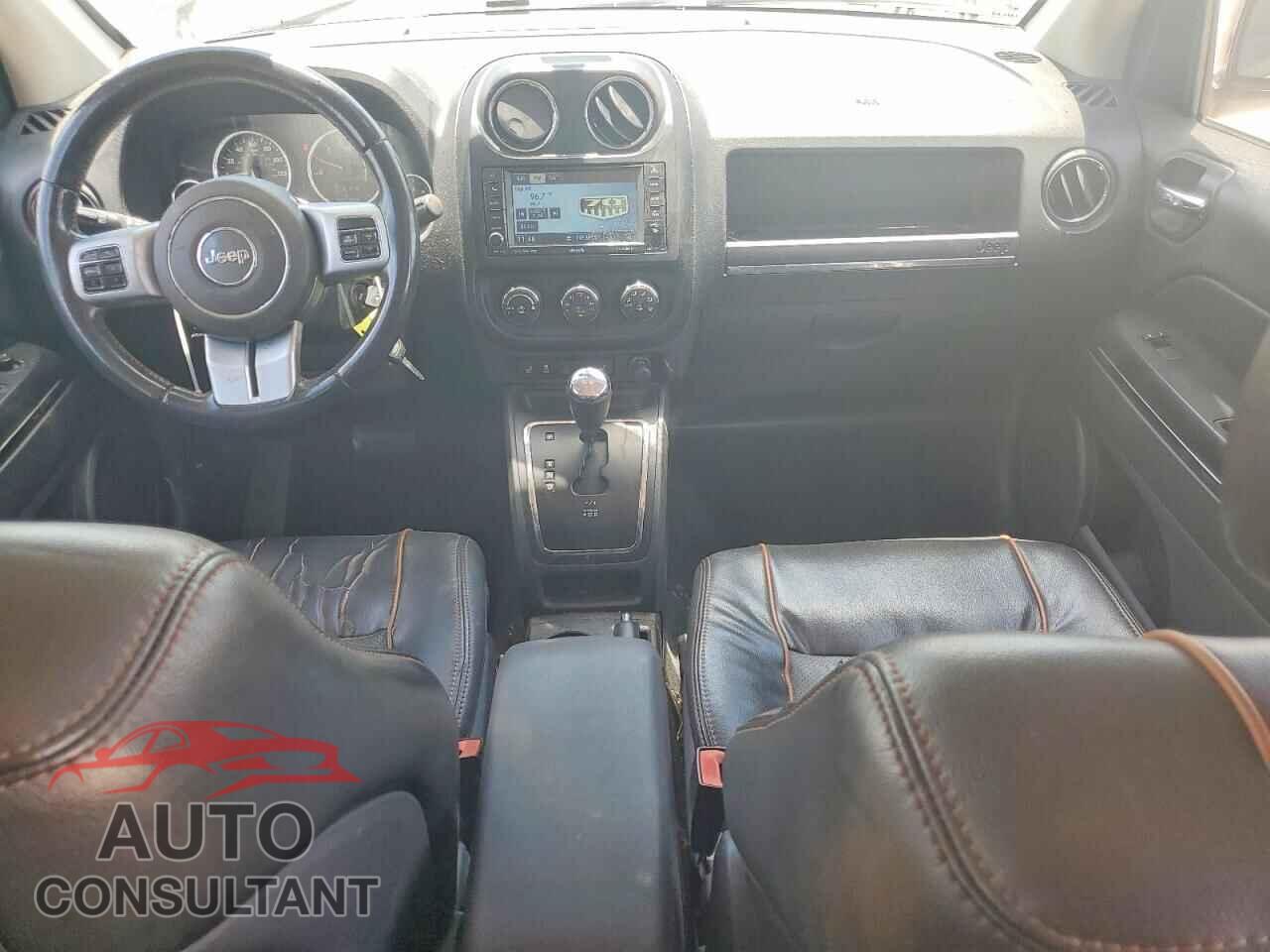 JEEP COMPASS 2011 - 1J4NF5FBXBD186811
