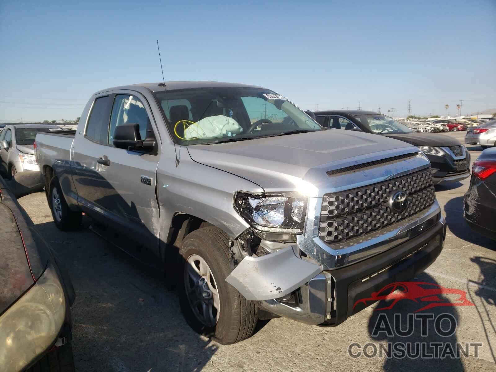 TOYOTA TUNDRA 2018 - 5TFRY5F19JX232473