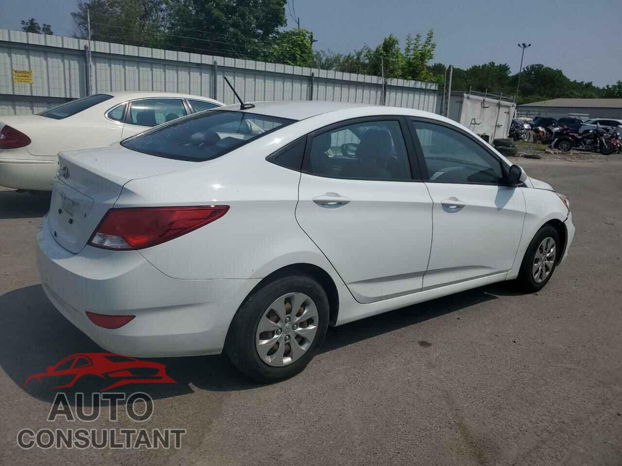 HYUNDAI ACCENT 2016 - KMHCT4AE5GU995542