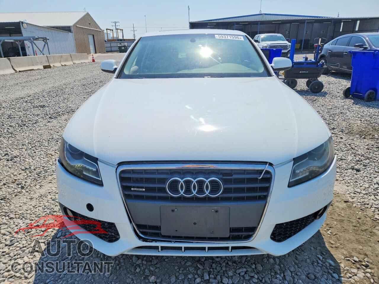 AUDI A4 2012 - WAUBFAFL6CA120492