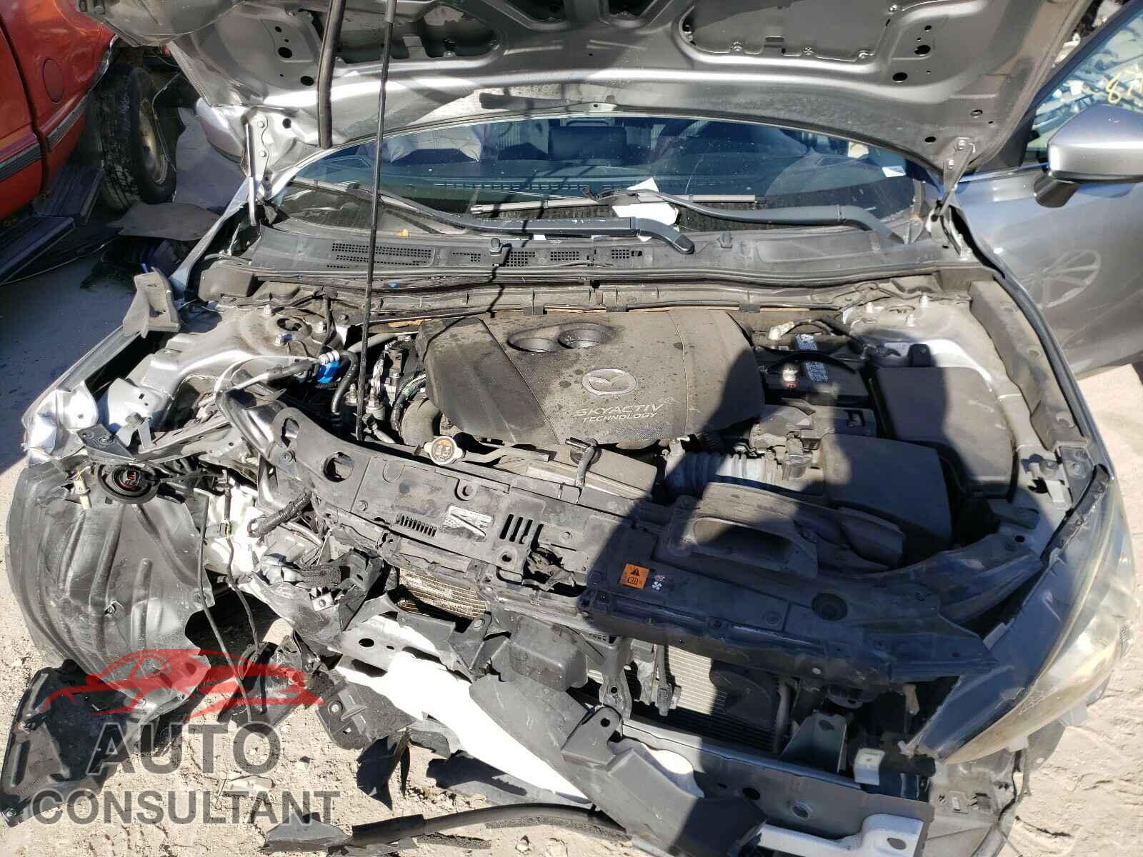 MAZDA 3 2016 - JM1BM1U76G1283678