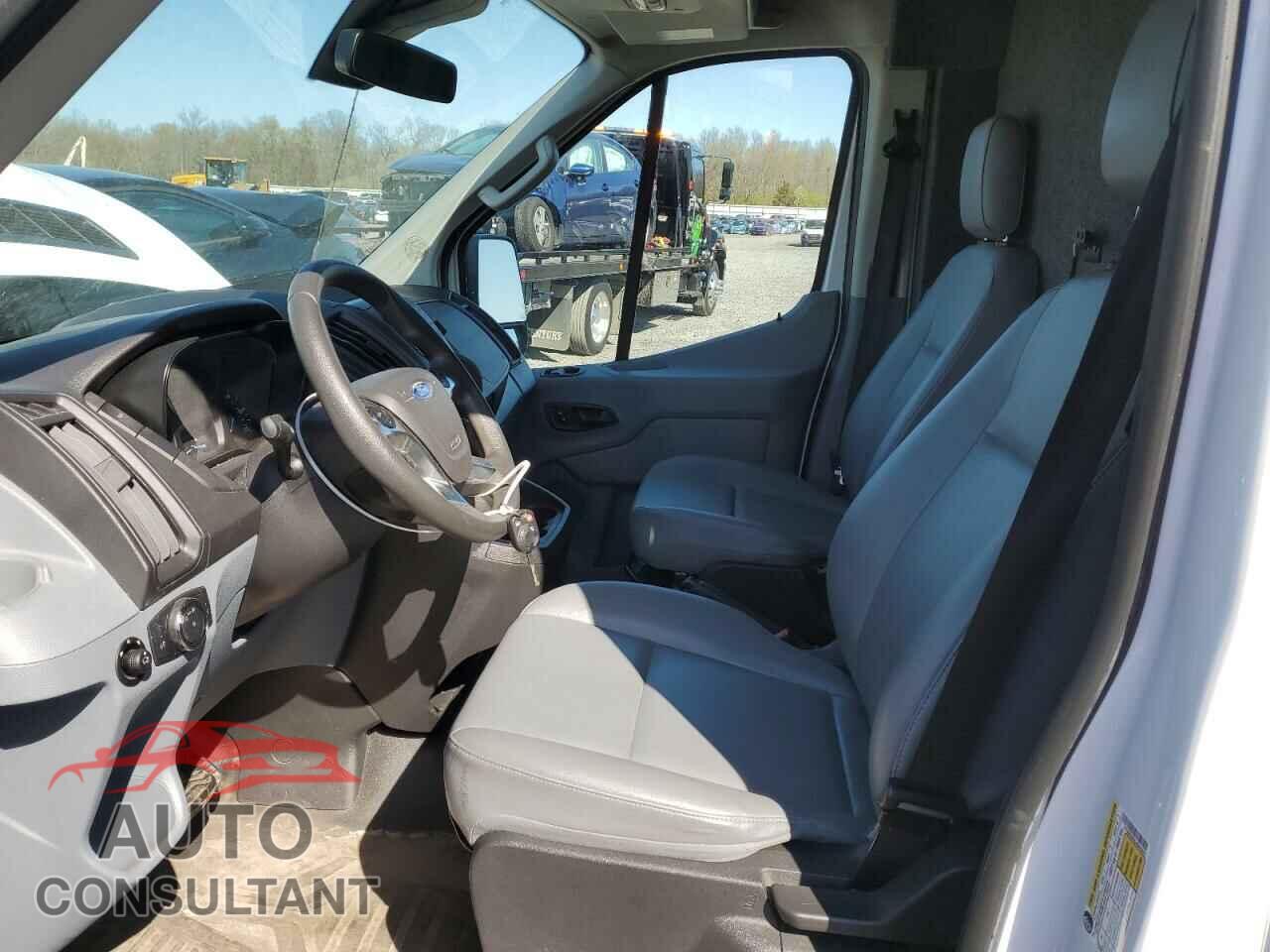 FORD TRANSIT 2018 - 1FTBW3XMXJKB40404