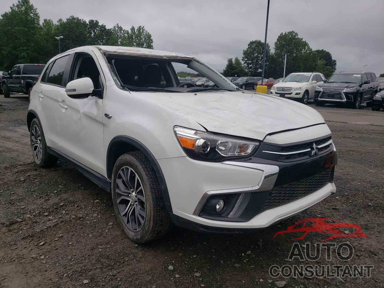 MITSUBISHI OUTLANDER 2019 - JA4AP4AU0KU023535