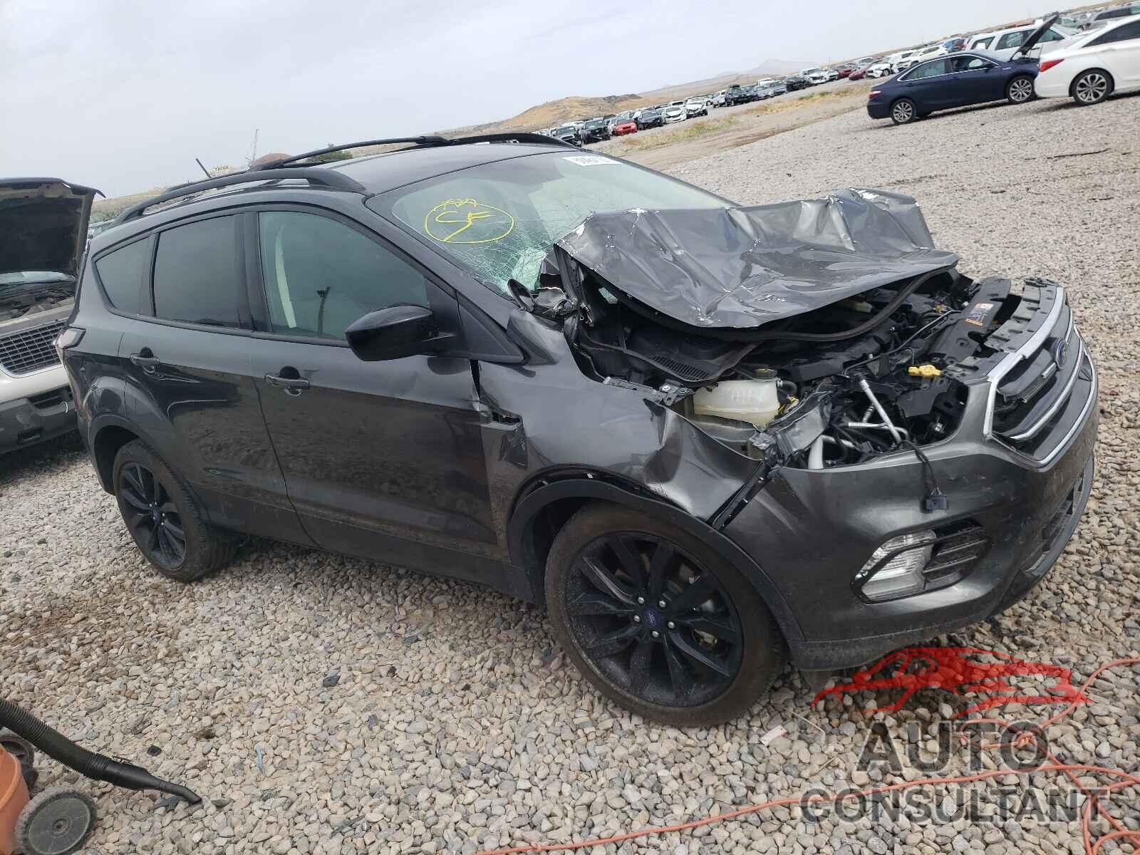 FORD ESCAPE 2018 - 1FMCU9GD0JUB13158