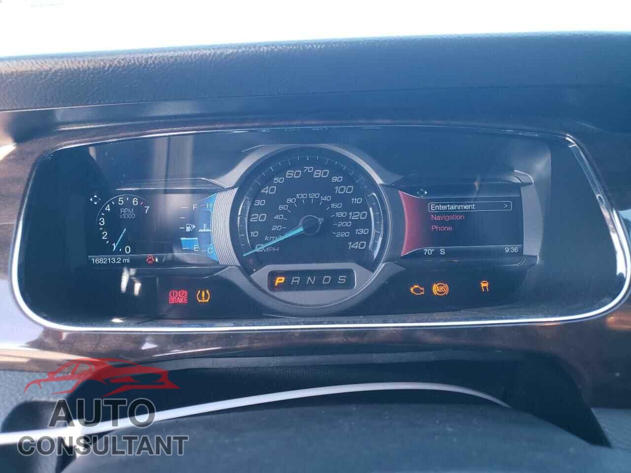 FORD TAURUS 2016 - 1FAHP2F89GG101794