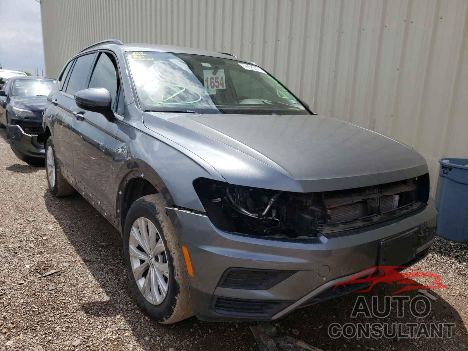 VOLKSWAGEN TIGUAN 2018 - 3VV1B7AX6JM075109