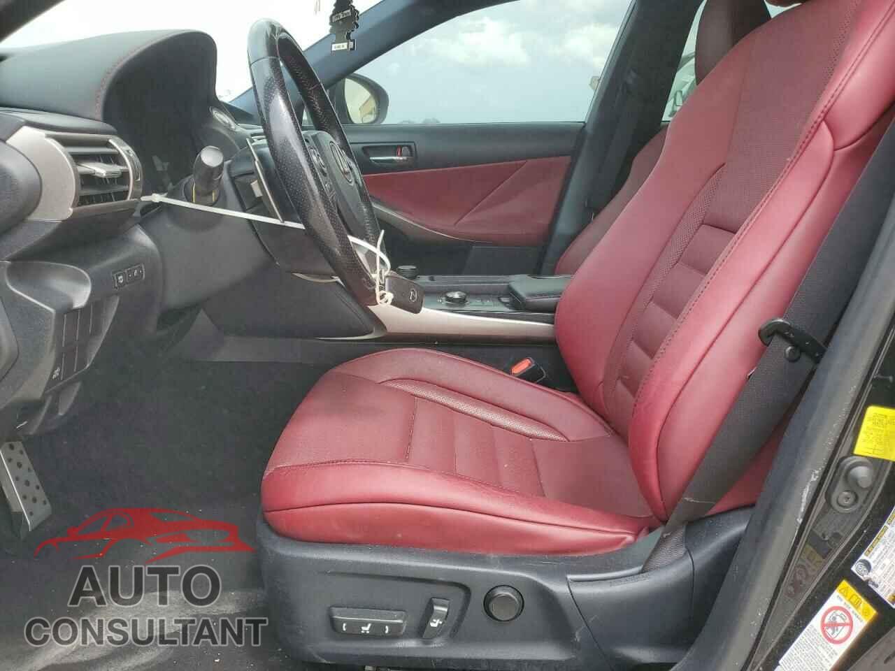 LEXUS IS 2016 - JTHBA1D29G5036496