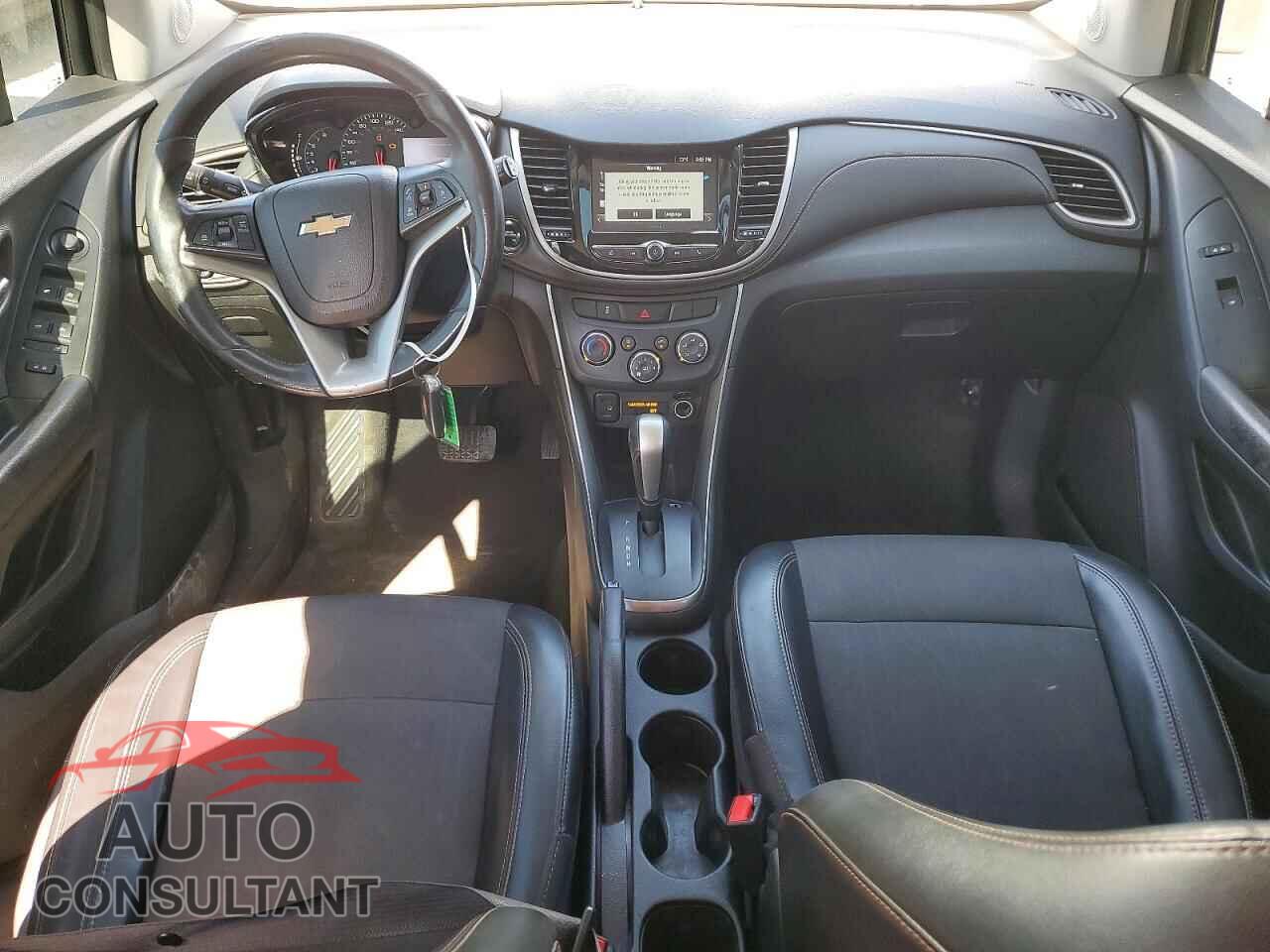 CHEVROLET TRAX 2017 - 3GNCJLSB5HL274584