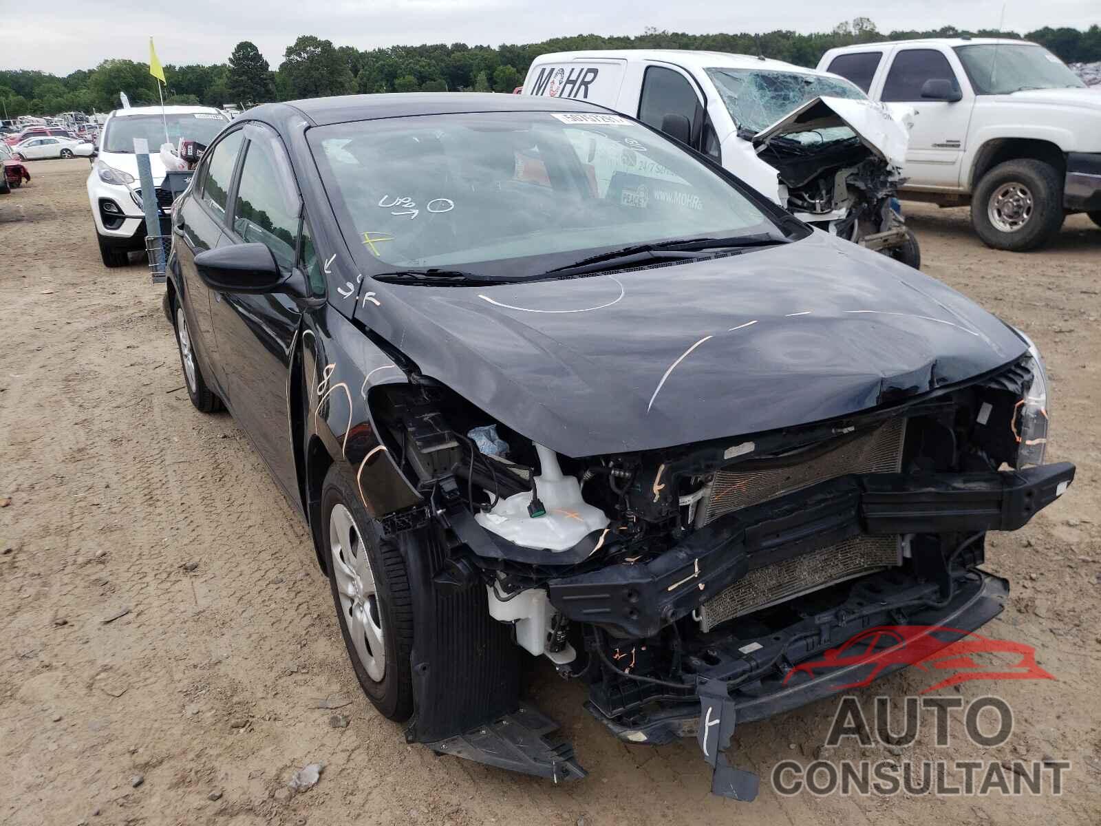 KIA FORTE 2018 - 3KPFL4A78JE218068