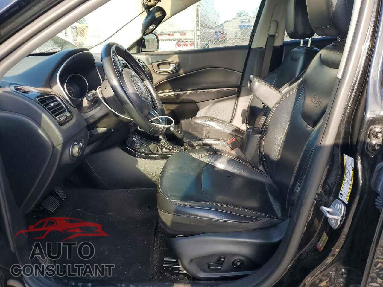 JEEP COMPASS 2018 - 3C4NJDCB2JT332808