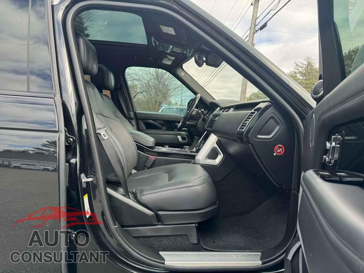 LAND ROVER RANGEROVER 2018 - SALGS2SVXJA384936
