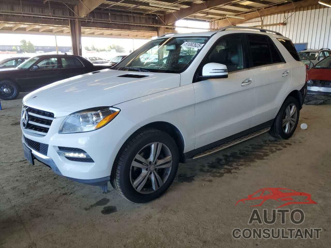 MERCEDES-BENZ M-CLASS 2015 - 4JGDA5HB6FA452129