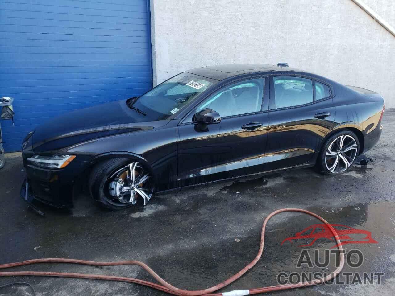 VOLVO S60 PLUS 2023 - 7JRL12TWXPG254954