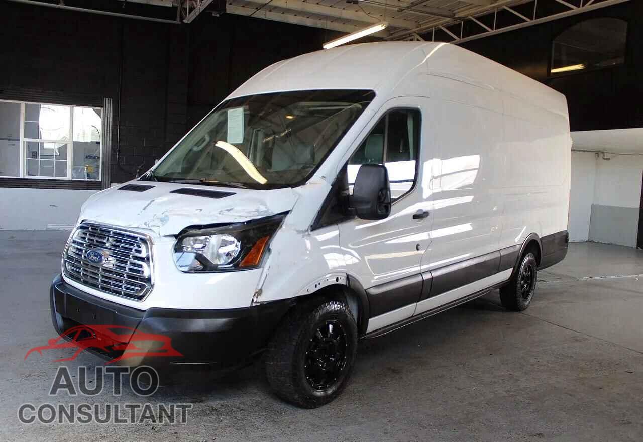 FORD TRANSIT 2019 - 1FTYR3XM0KKB25445