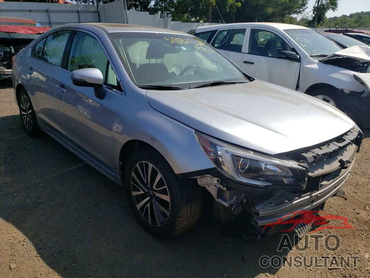 SUBARU LEGACY 2018 - 4S3BNAH61J3019889