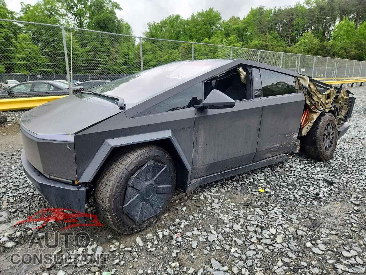 TESLA CYBERTRUCK 2024 - 7G2CEHEE2RA007042