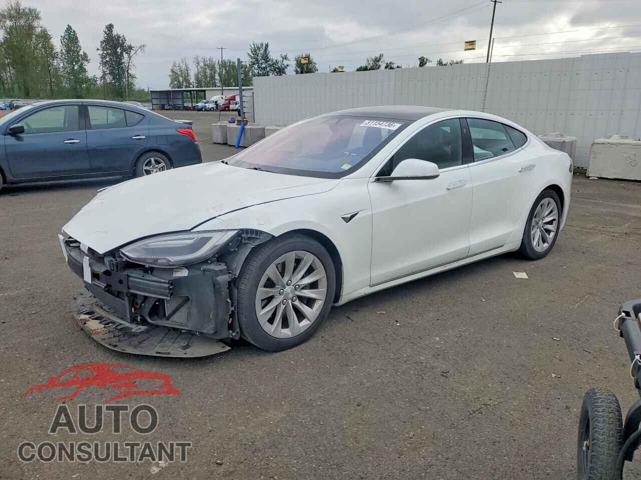 TESLA MODEL S 2017 - 5YJSA1E20HF215266
