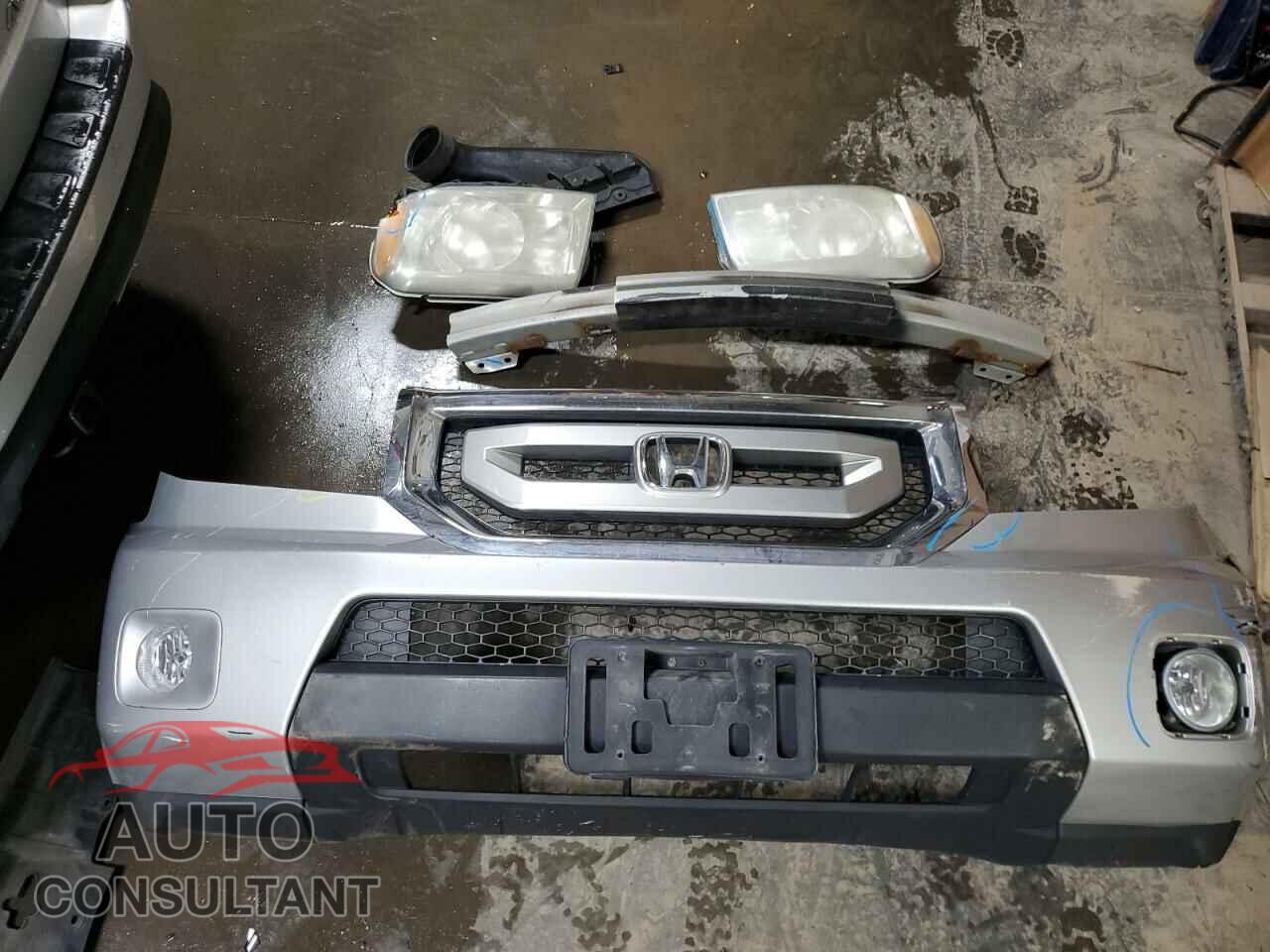 HONDA PILOT 2009 - 5FNYF48439B044802