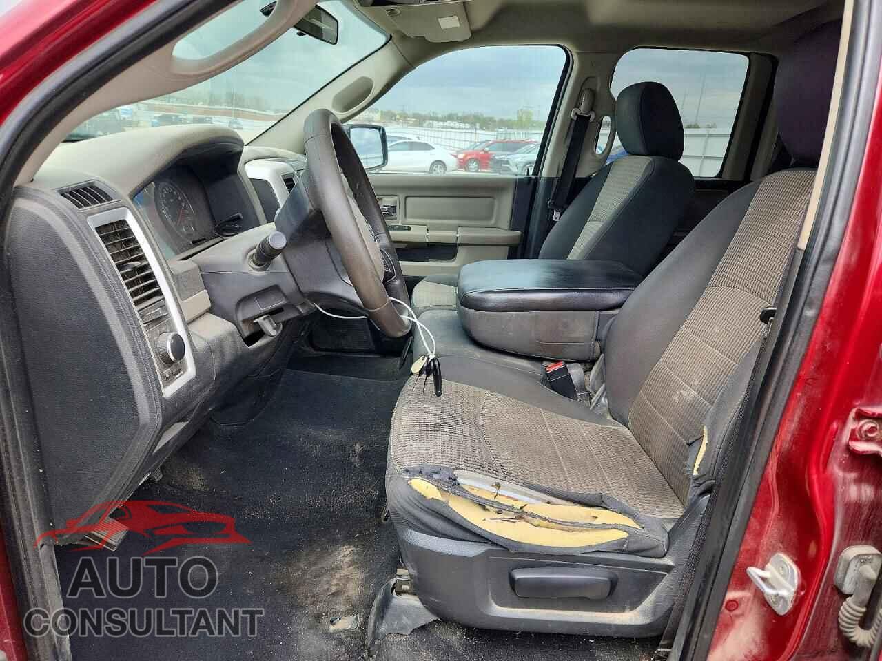 DODGE RAM 1500 2012 - 1C6RD7GT0CS166345