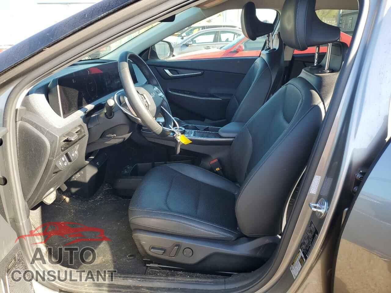KIA EV6 LIGHT 2022 - KNDC3DLC2N5061071
