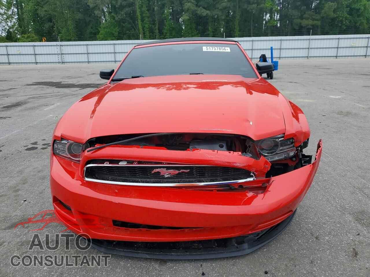 FORD MUSTANG 2013 - 1ZVBP8EM9D5256500