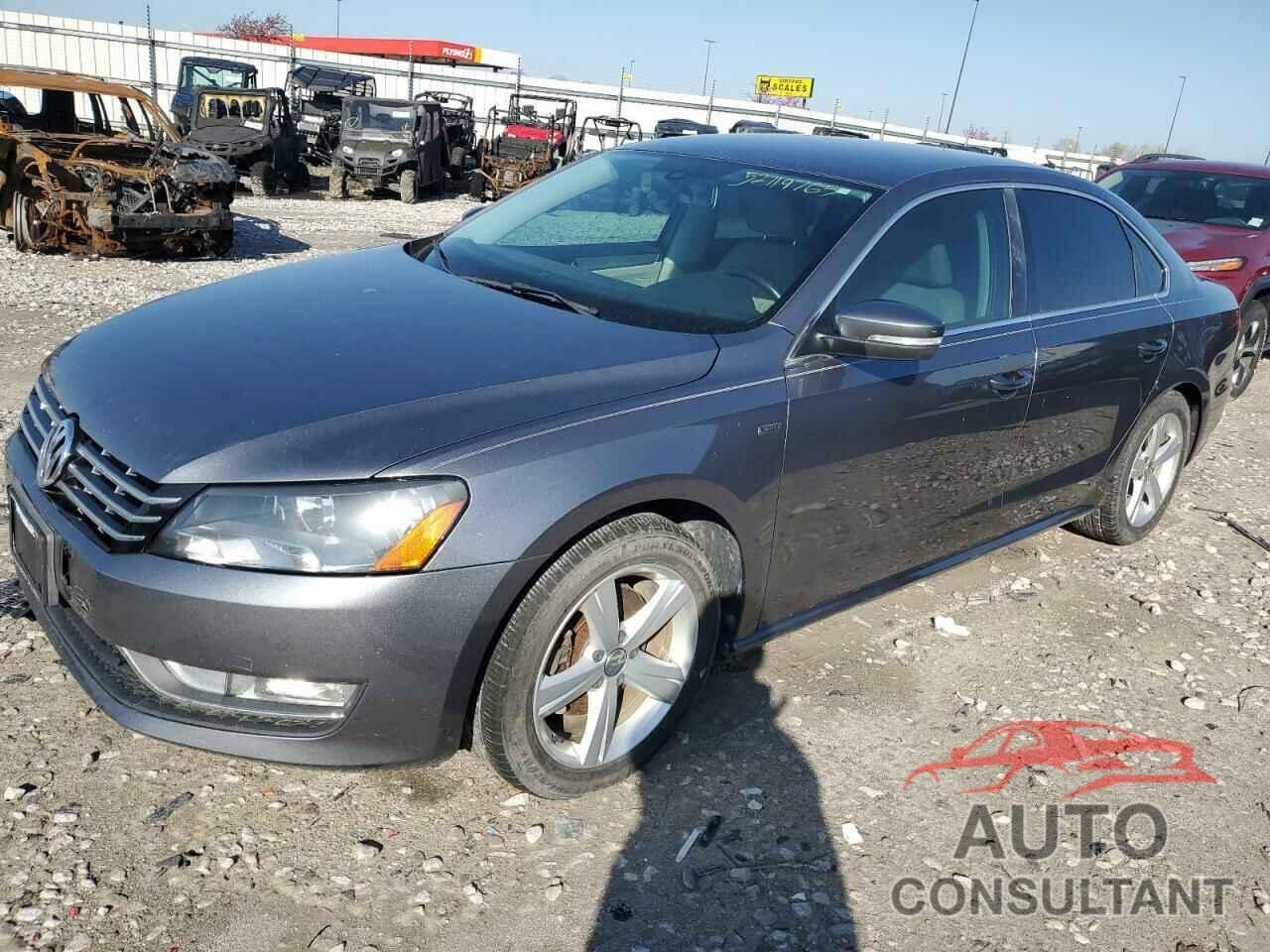 VOLKSWAGEN PASSAT 2015 - 1VWAS7A30FC113371