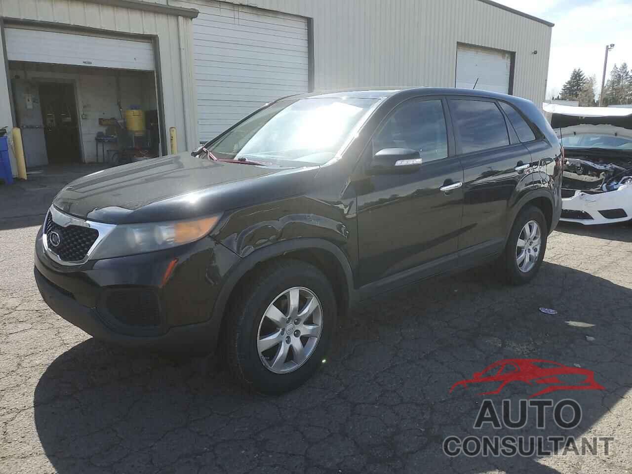 KIA SORENTO 2011 - 5XYKT3A13BG112894