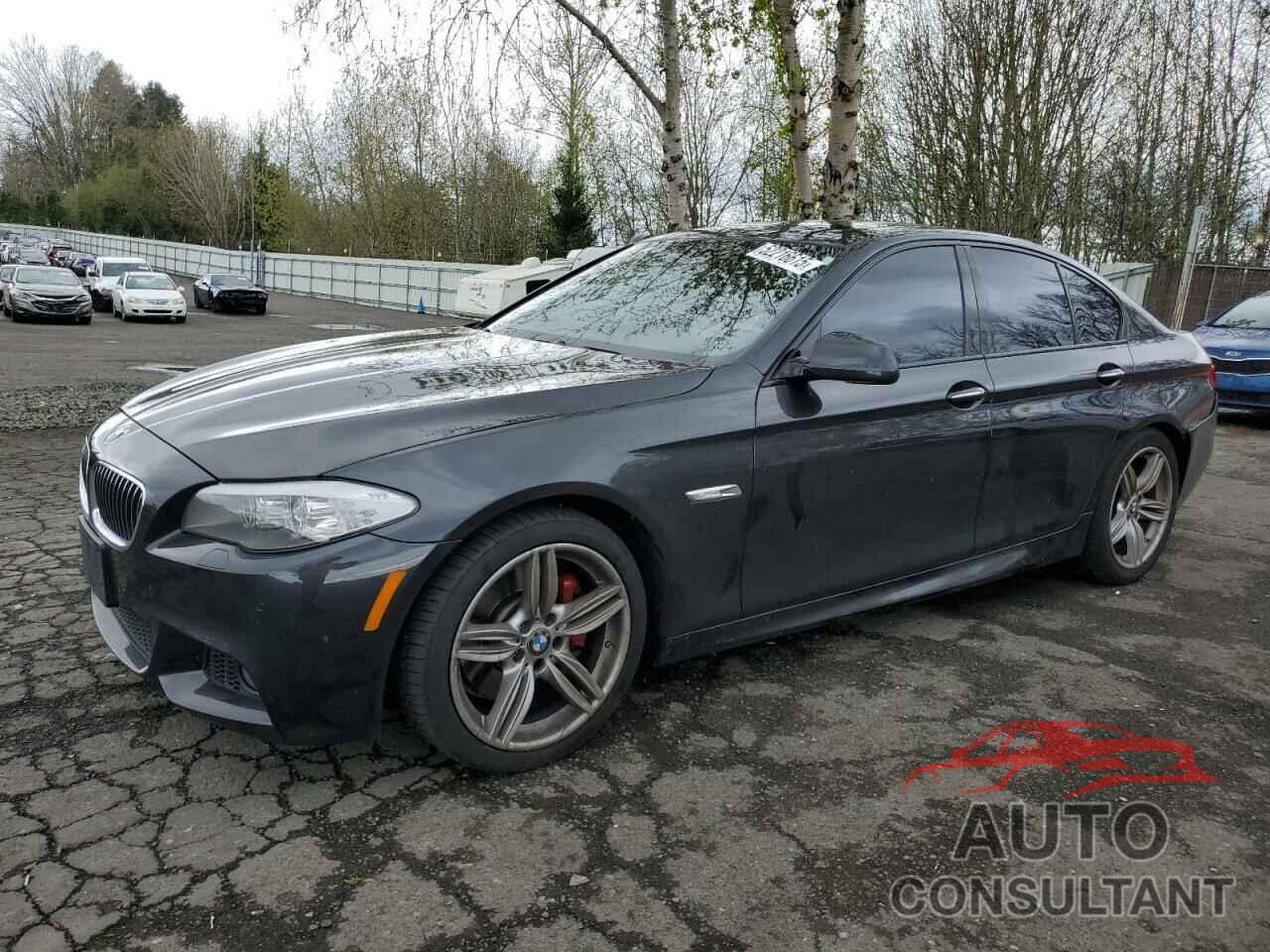 BMW 5 SERIES 2013 - WBAFR7C5XDC828686