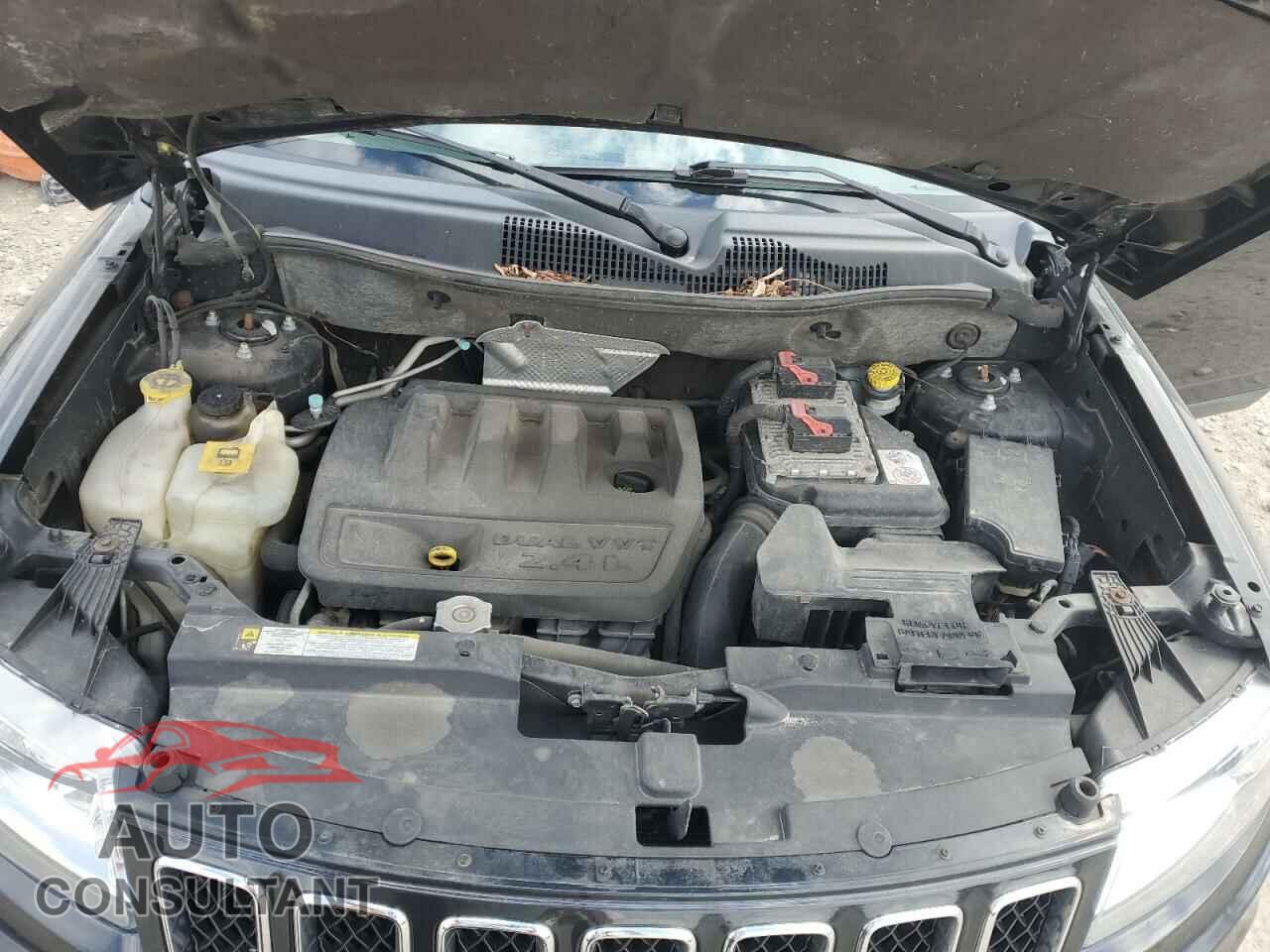 JEEP COMPASS 2011 - 1J4NT1FB2BD195018