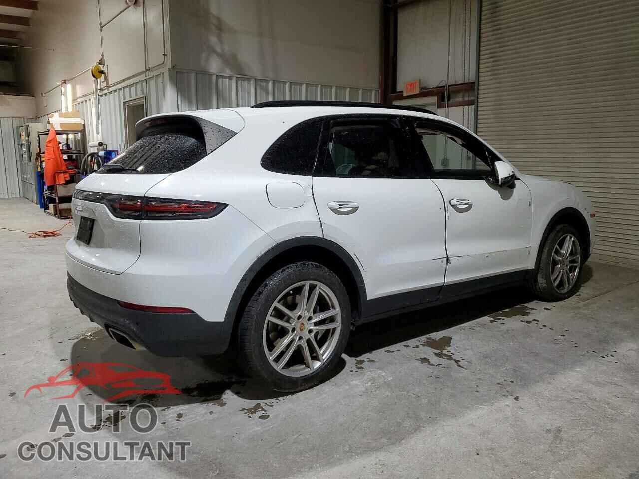 PORSCHE CAYENNE 2021 - WP1AA2AY0MDA05939