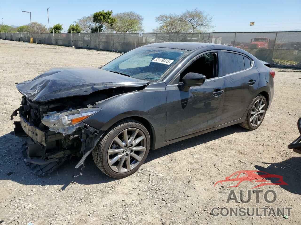 MAZDA 3 2018 - 3MZBN1V39JM229145