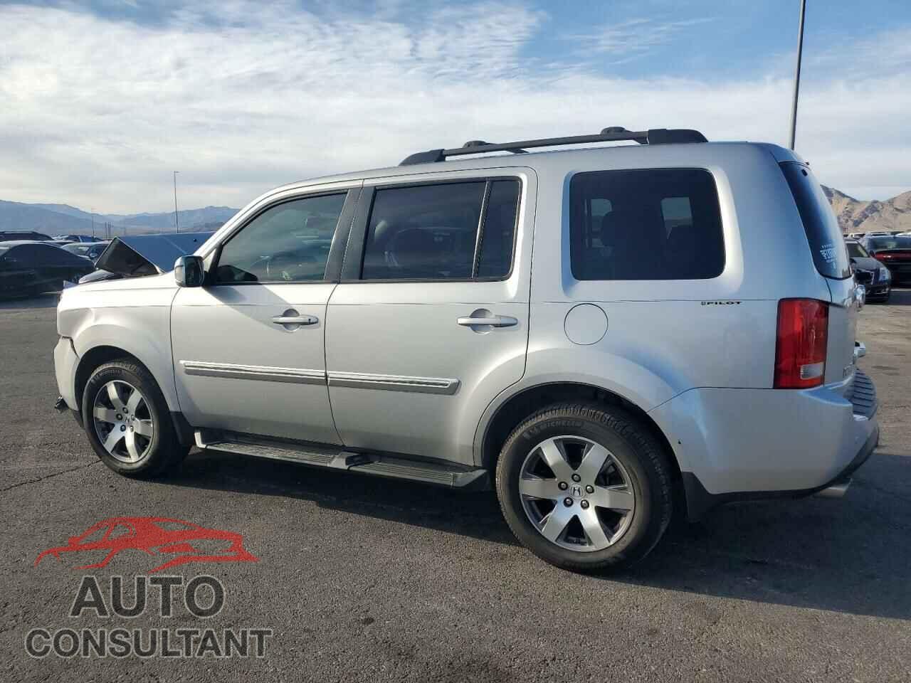 HONDA PILOT 2015 - 5FNYF3H9XFB014875
