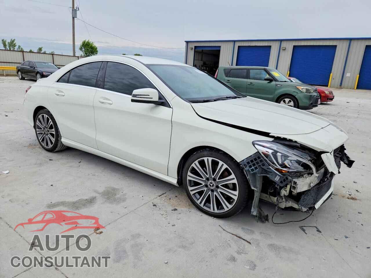 MERCEDES-BENZ CLA-CLASS 2018 - WDDSJ4EB5JN592836