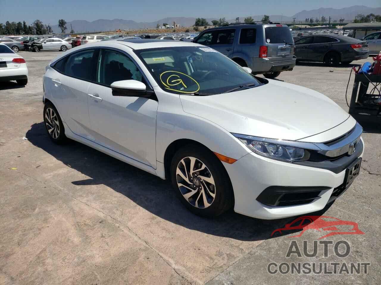 HONDA CIVIC 2018 - 2HGFC2F70JH555711