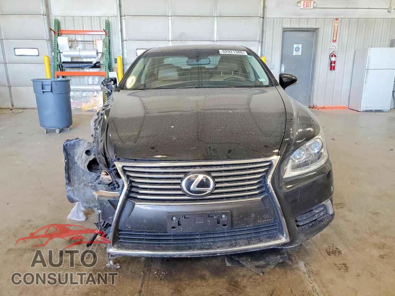LEXUS LS460 2014 - JTHCL5EF0E5019719