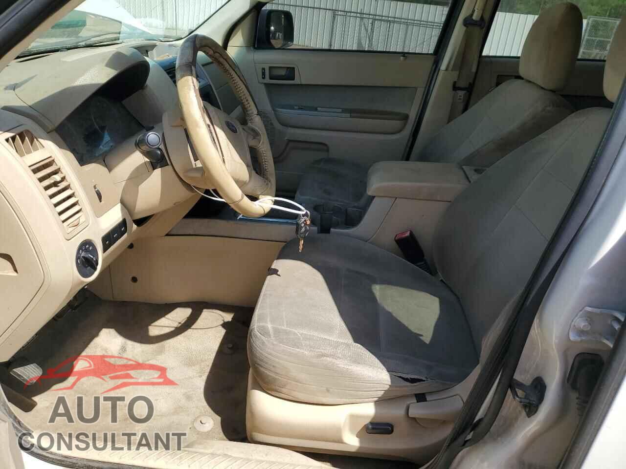 FORD ESCAPE 2011 - 1FMCU0DG2BKC30120