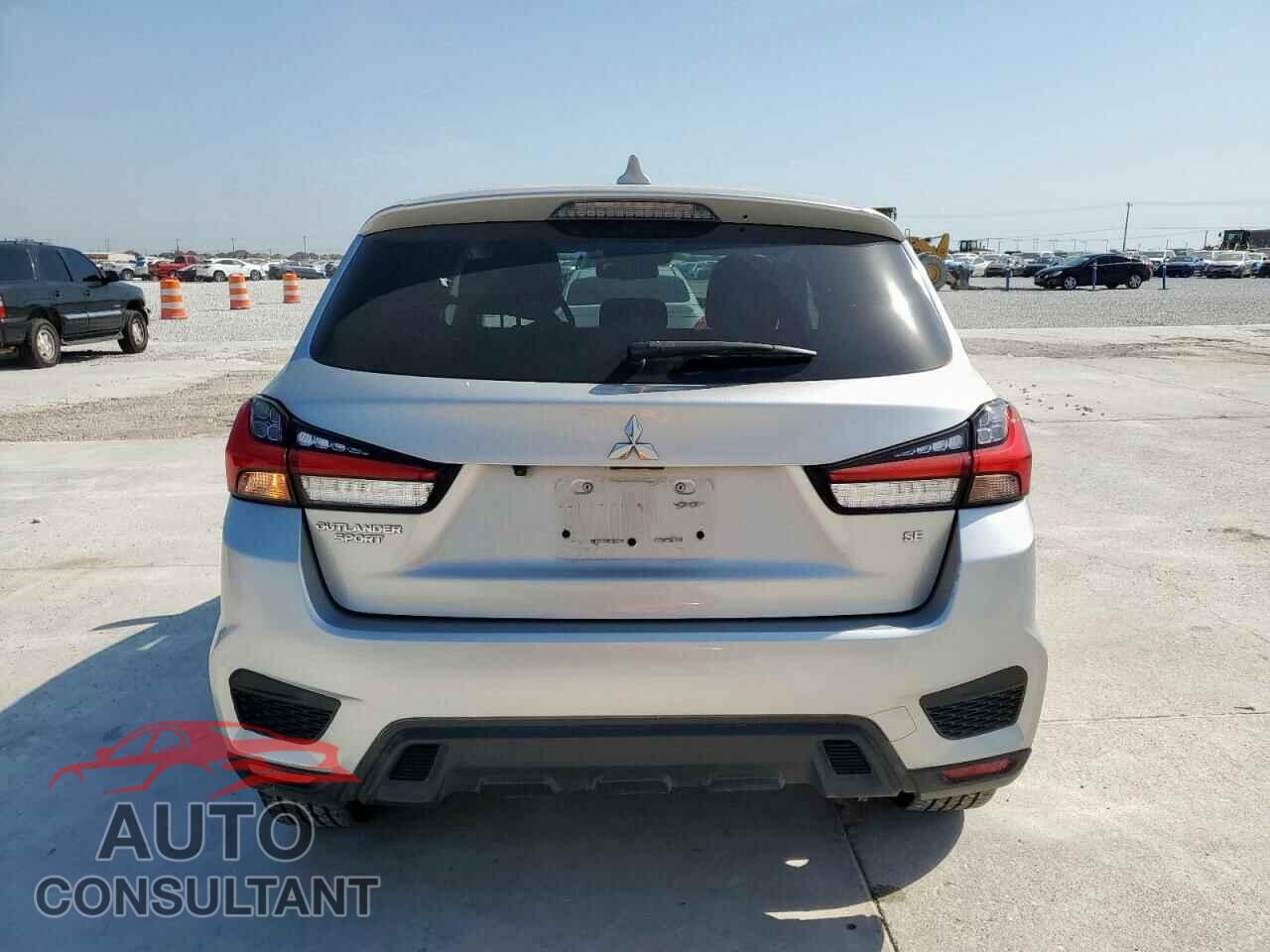 MITSUBISHI OUTLANDER 2020 - JA4AR3AU9LU031316