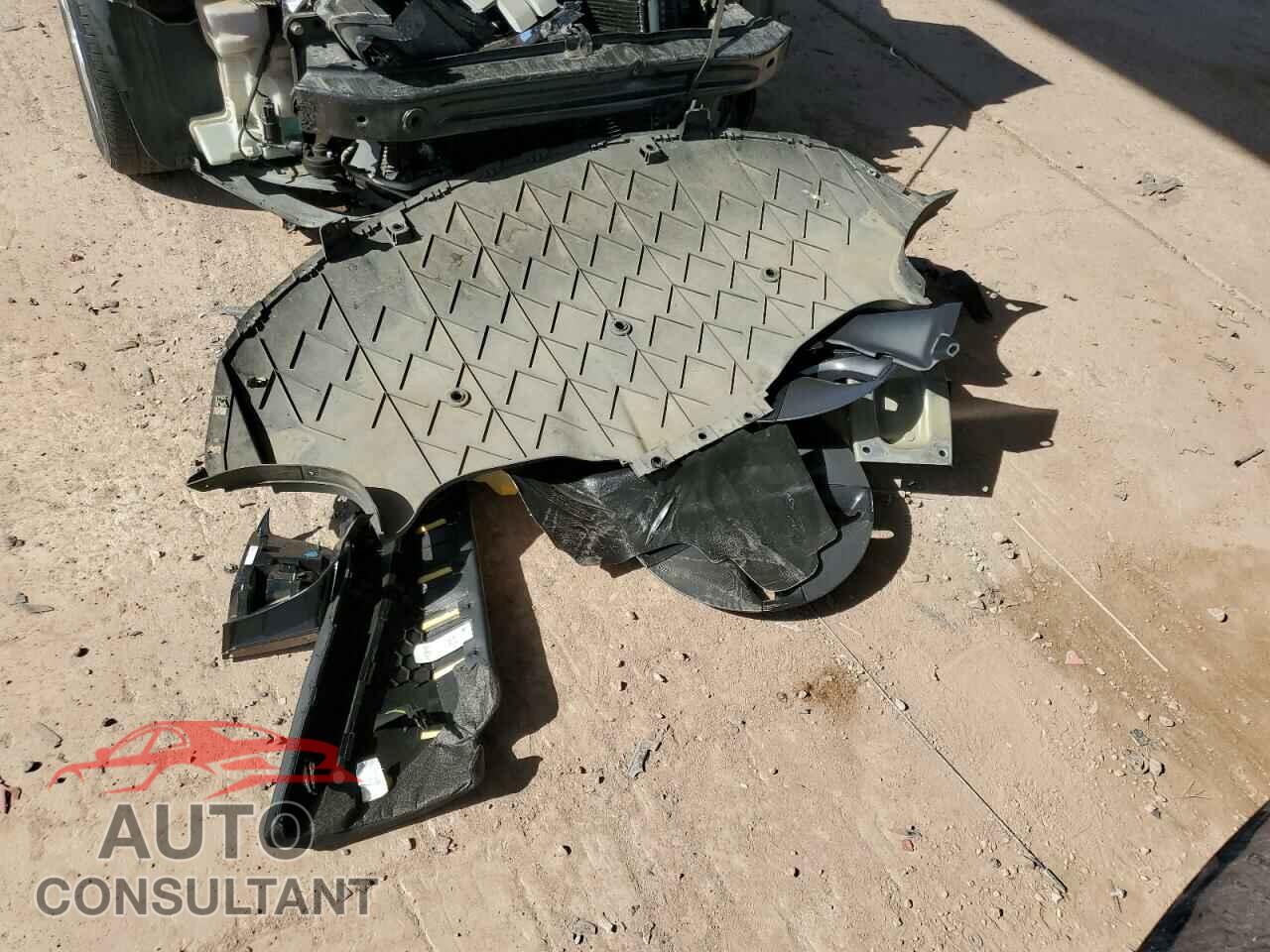 TESLA MODEL 3 2018 - 5YJ3E1EA0JF044752