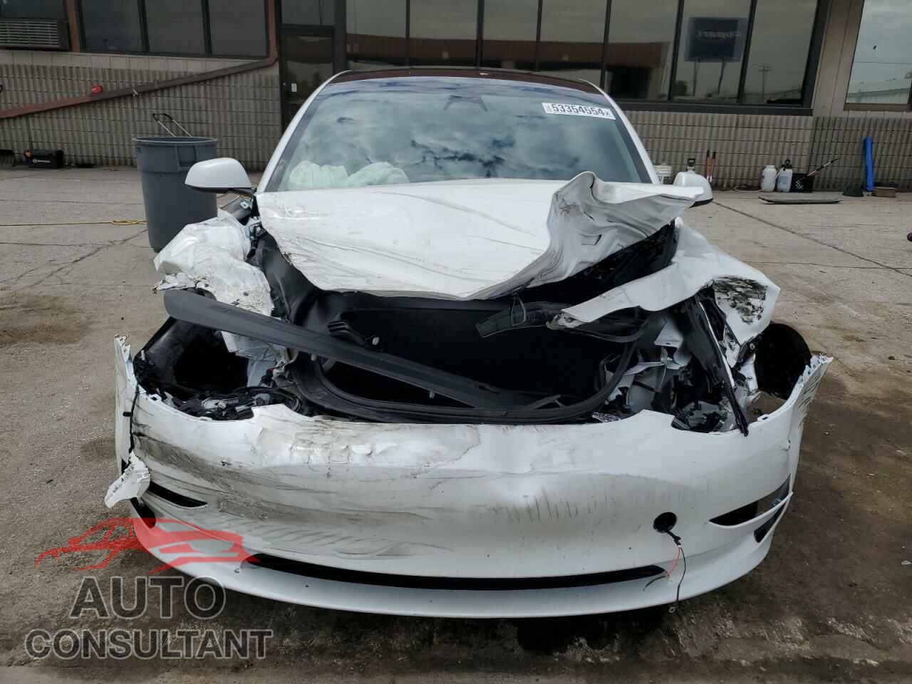 TESLA MODEL 3 2023 - 5YJ3E1EA7PF644581