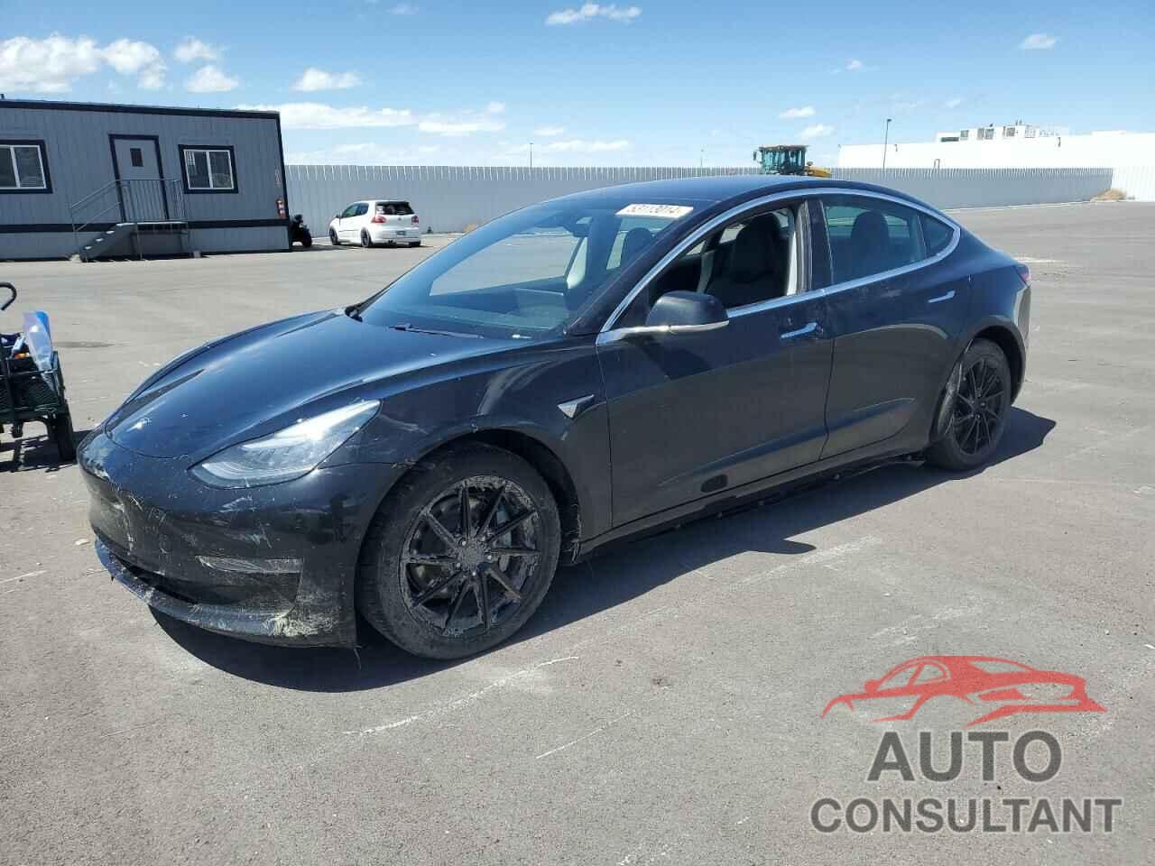 TESLA MODEL 3 2019 - 5YJ3E1EB4KF191179