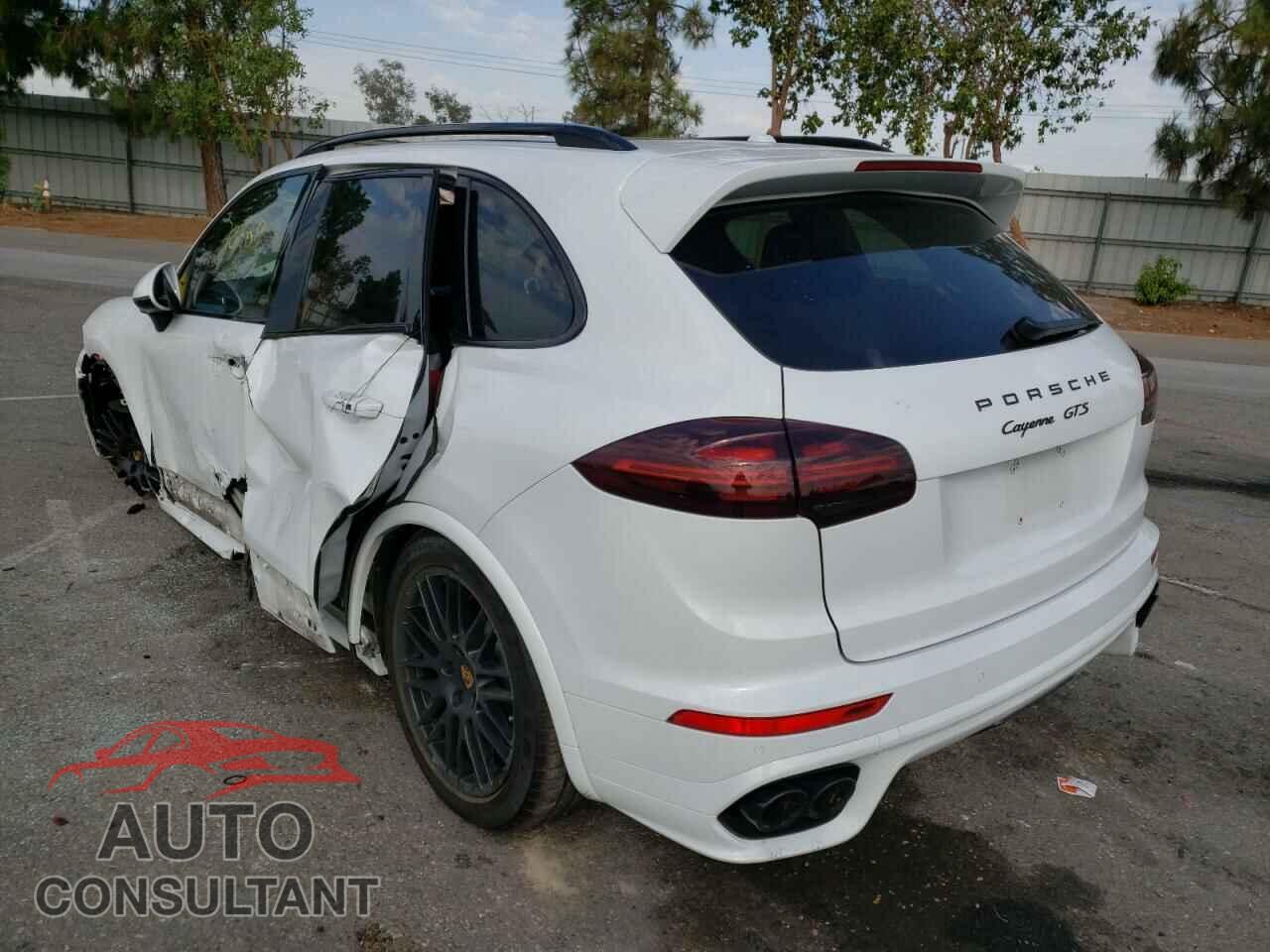 PORSCHE CAYENNE 2016 - WP1AD2A22GLA77657