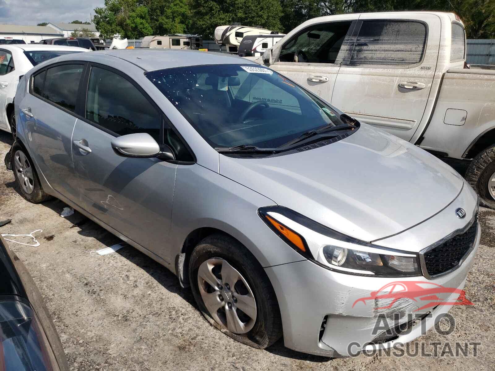 KIA FORTE 2017 - 3KPFK4A71HE086011