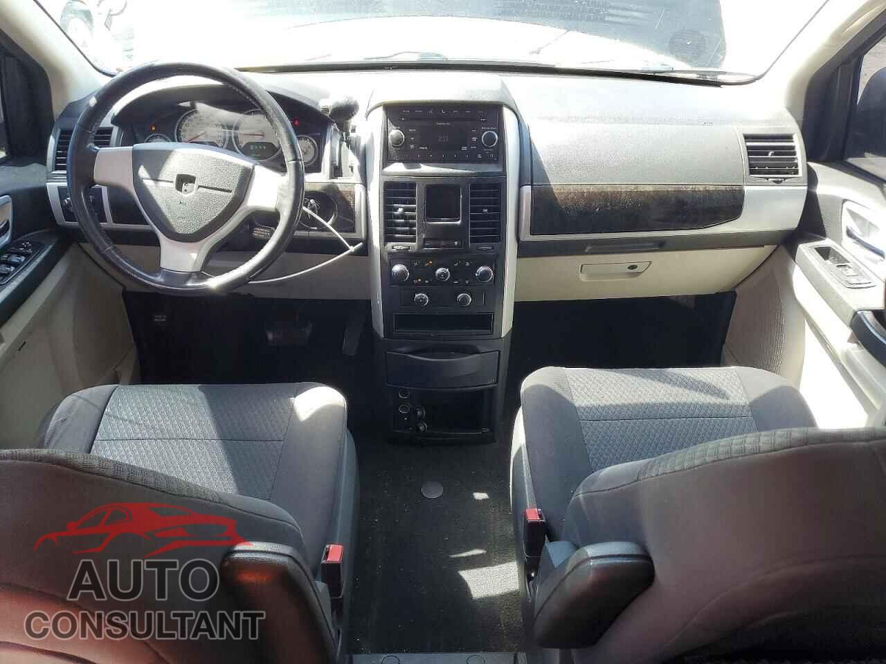 DODGE CARAVAN 2010 - 2D4RN5D12AR409362