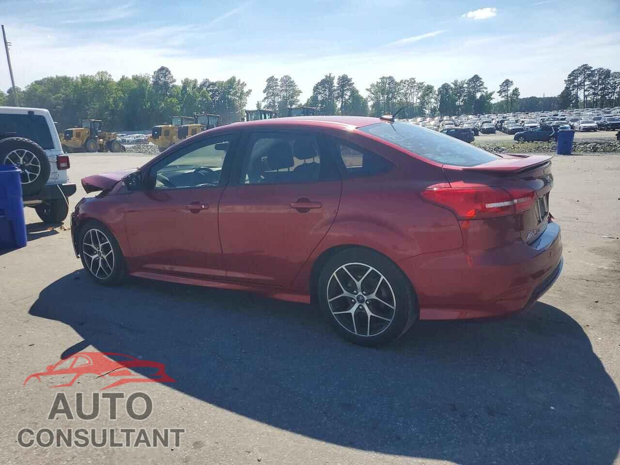 FORD FOCUS 2015 - 1FADP3F29FL338727