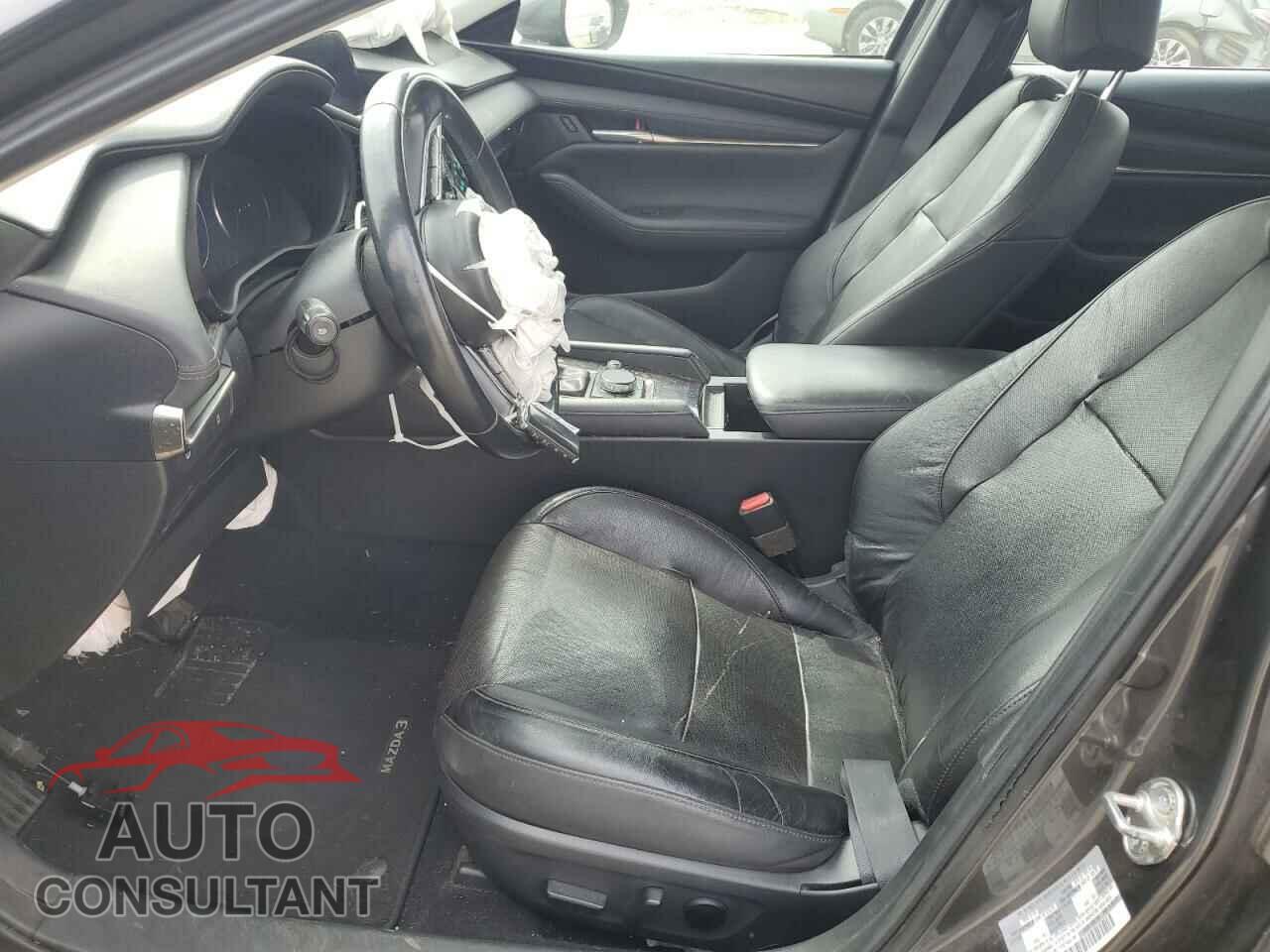 MAZDA 3 2019 - 3MZBPACM0KM100105