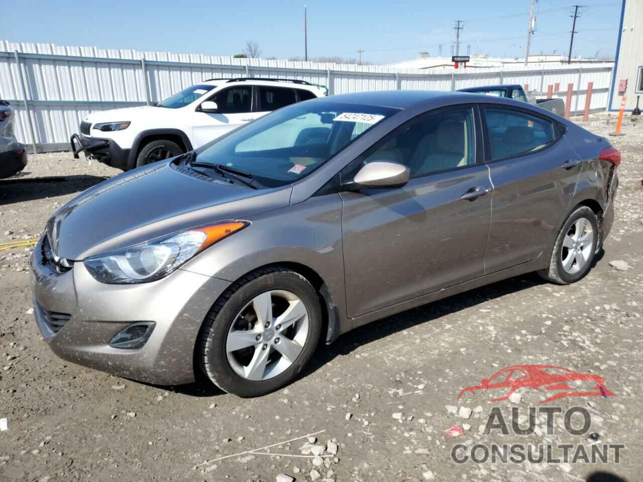 HYUNDAI ELANTRA 2013 - 5NPDH4AE8DH391208