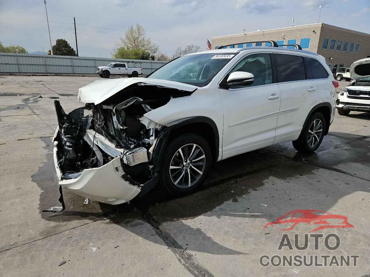 TOYOTA HIGHLANDER 2017 - 5TDJZRFH6HS512981