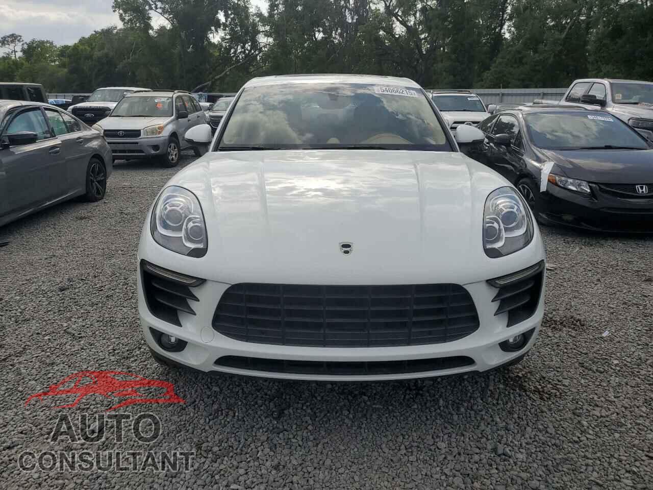 PORSCHE MACAN 2016 - WP1AB2A50GLB46152