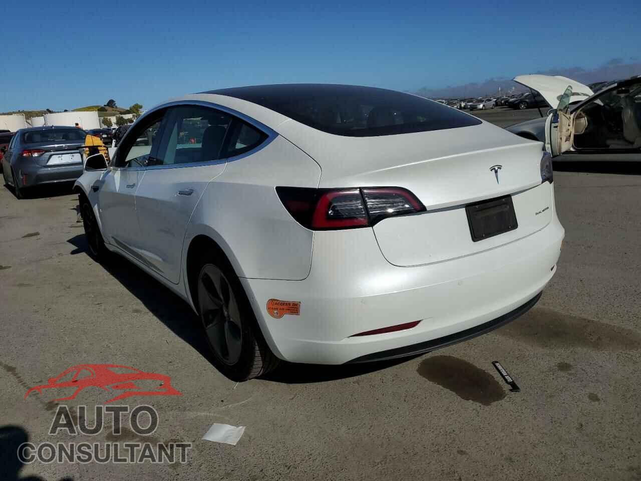 TESLA MODEL 3 2019 - 5YJ3E1EB7KF511742